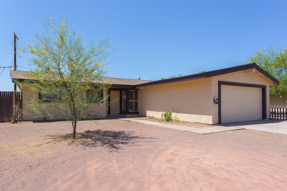 Property Photo: 3827 W Ruth Avenue AZ 85051