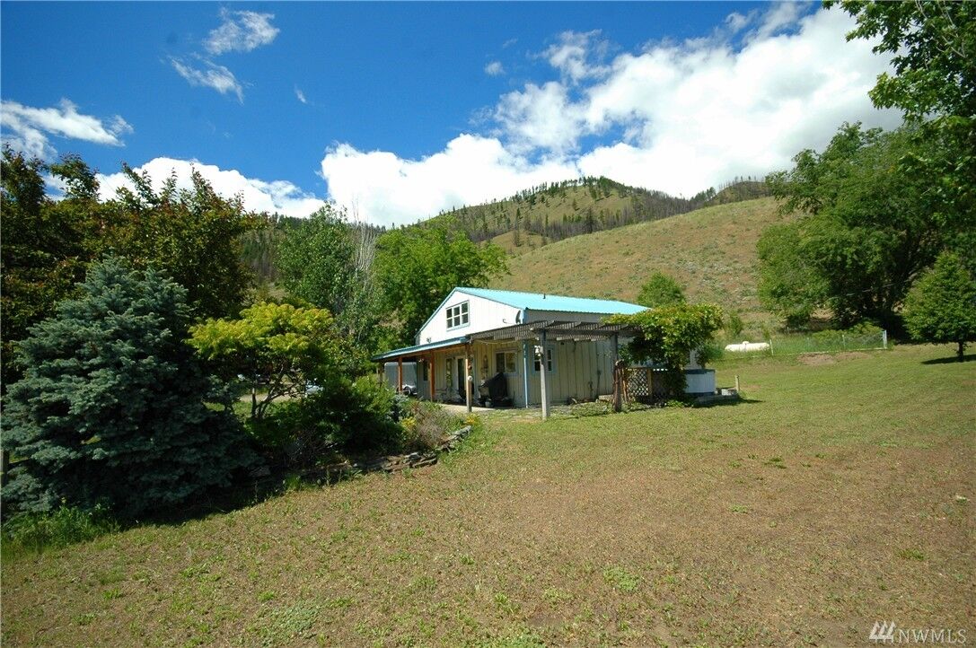 Property Photo:  38 Justin Rd  WA 98814 