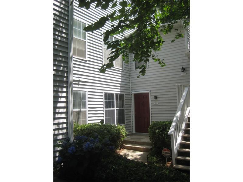 Property Photo: 514 Glenleaf Drive 514 30092