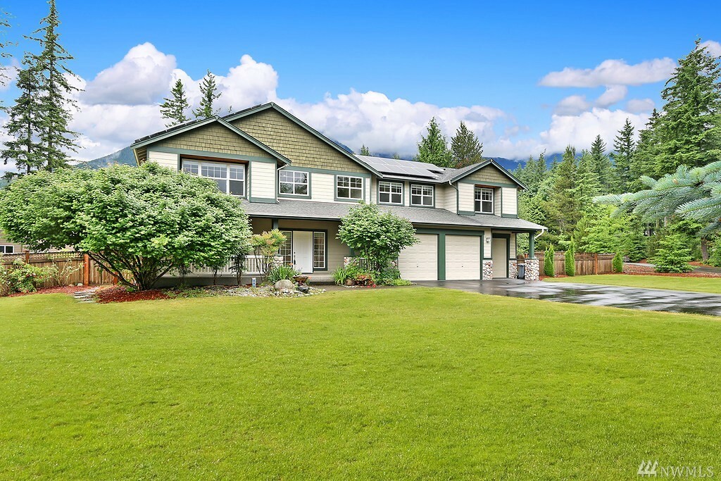 Property Photo: 13911 455th Ave SE WA 98045