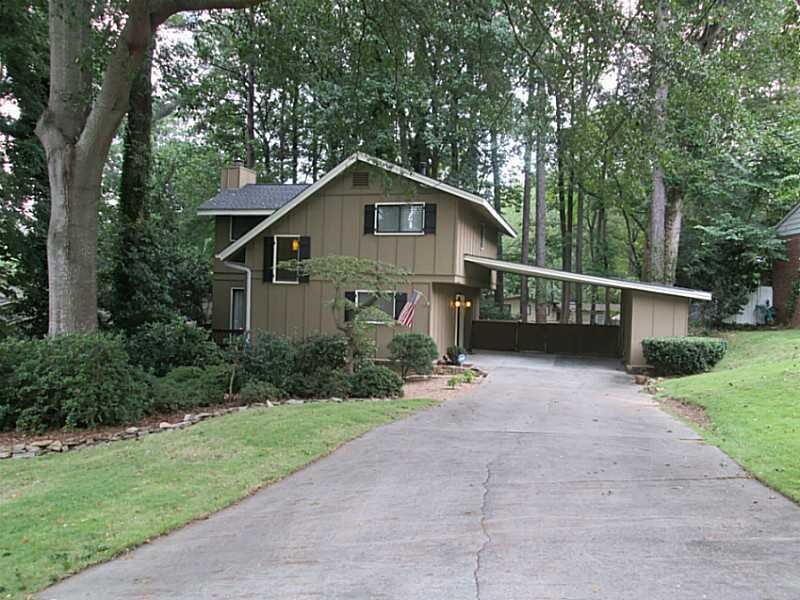 Property Photo:  4221 Admiral Drive   30341 