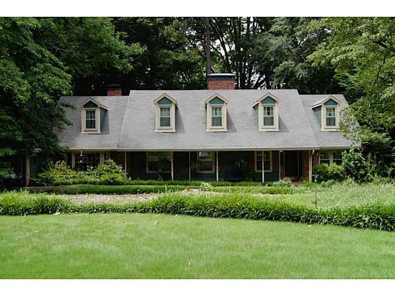 Property Photo: 660 Starlight Drive 30342