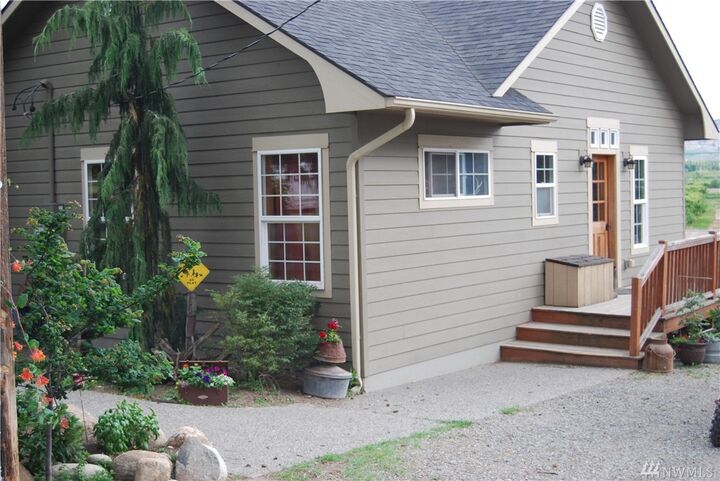 Property Photo: 23 Harvest Way WA 98855