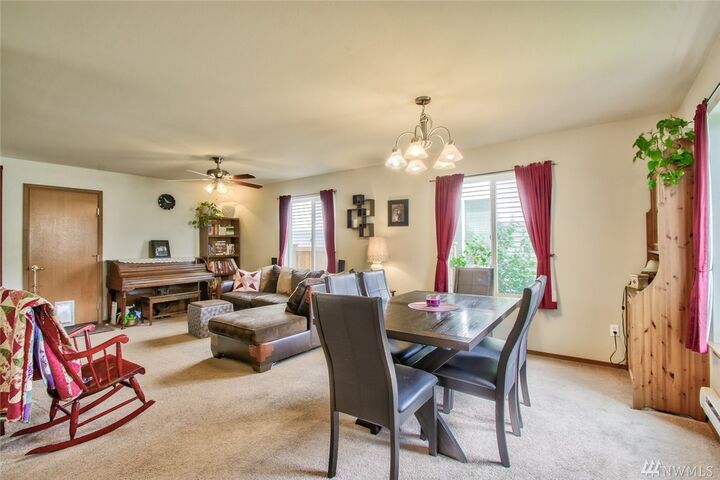 Property Photo: 5409 Timberridge Dr WA 98273