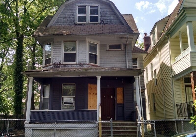 Property Photo: 43 Linwood Pl NJ 07017