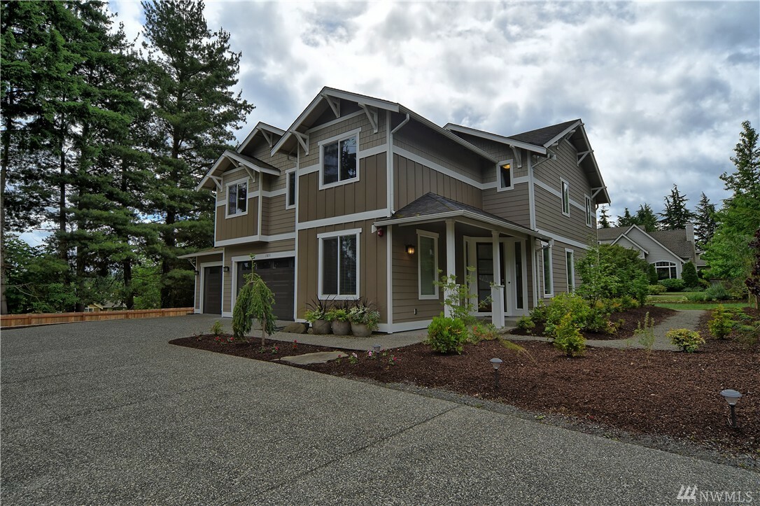 Property Photo:  13855 SE 10th St  WA 98005 