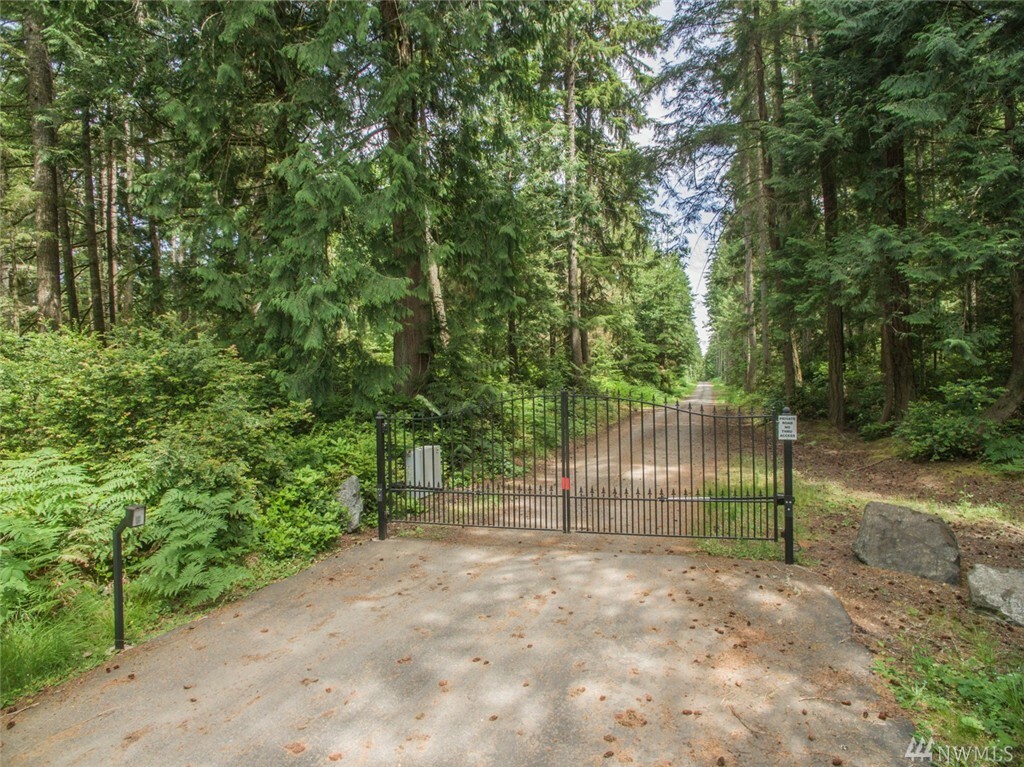 Property Photo:  Xxx Banner Rd SE  WA 98359 