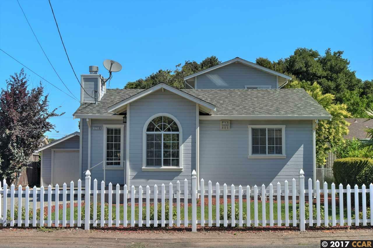 Property Photo:  1718 Knox Street  CA 94546-6918 