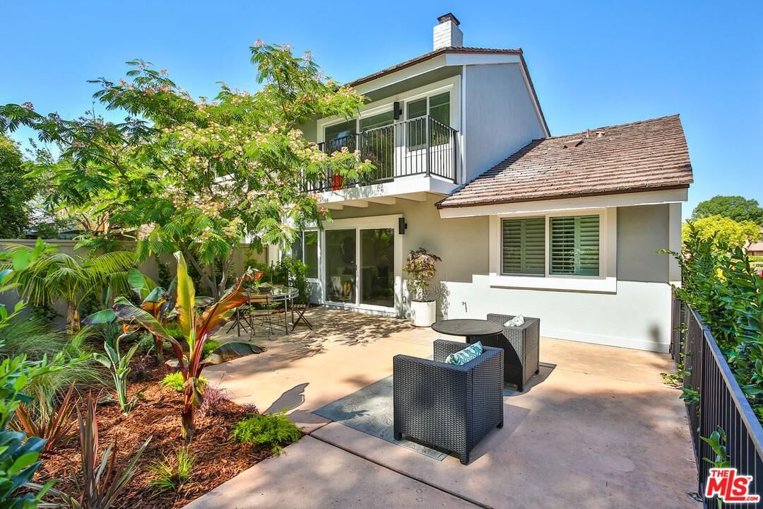 Property Photo: 3827 Lake Harbor Ln CA 91361