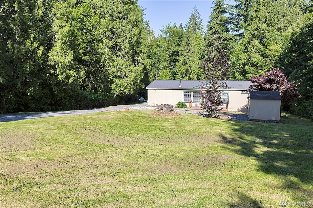 Property Photo:  711 N Carpenter Rd  WA 98290 