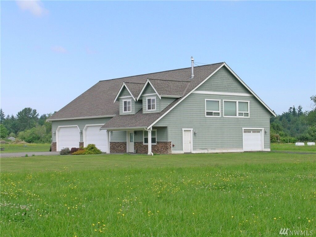 Property Photo: 2860 Murphy Place WA 98226