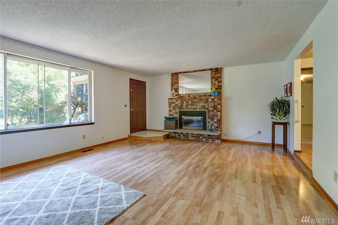 Property Photo:  463 NE Silver Pine Dr  WA 98311 