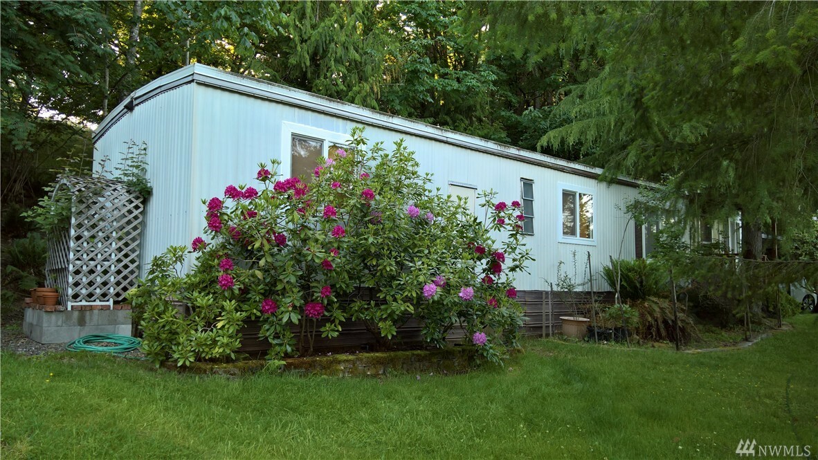 Property Photo: 4000 Flynn St 88 WA 98229