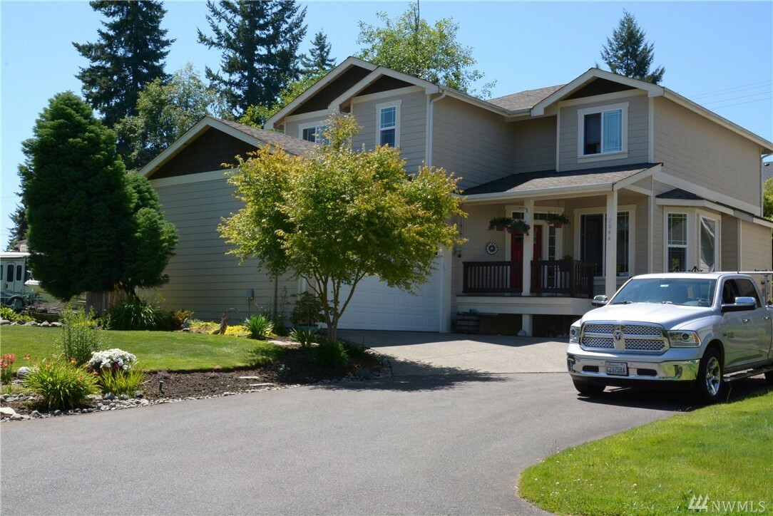 Property Photo:  2844 Glendale Dr W  WA 98466 