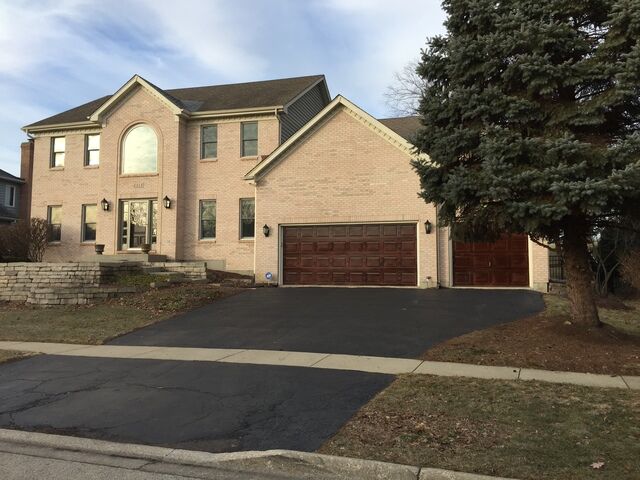 6313 Bobby Jones Lane  Woodridge IL 60517 photo