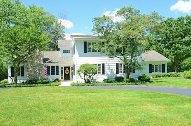 Property Photo: 1414 North Avenue IL 60015