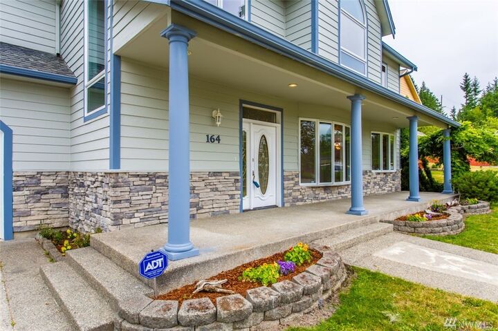 Property Photo: 164 Aspen Court WA 98328