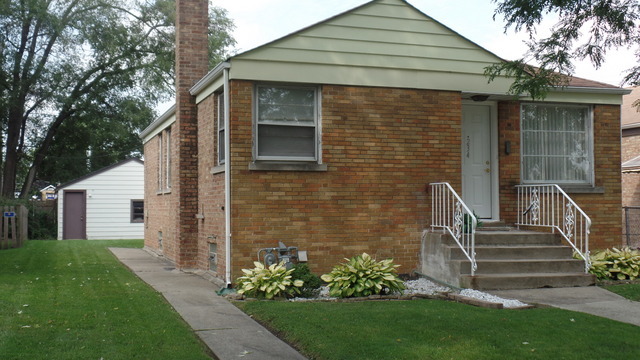 Property Photo:  234 Frederick Avenue  IL 60104 