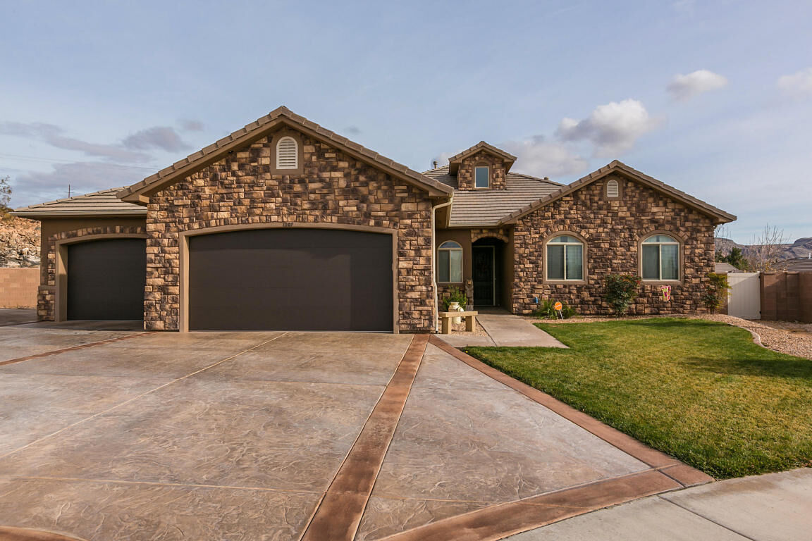 Property Photo: 1207 W 410 N UT 84737