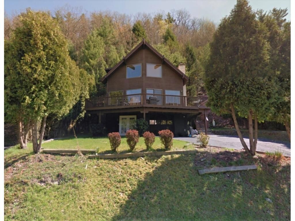 Property Photo:  105 Moore Avenue  NY 13903 