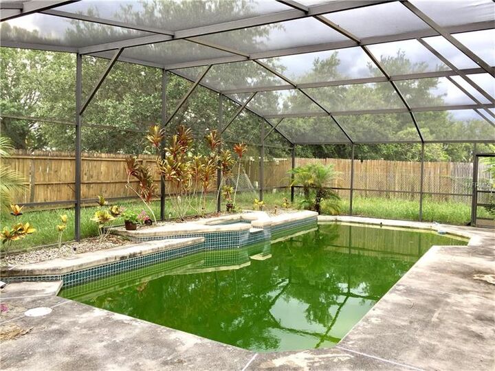 Property Photo: 5632 Garden Grove Circle FL 32792