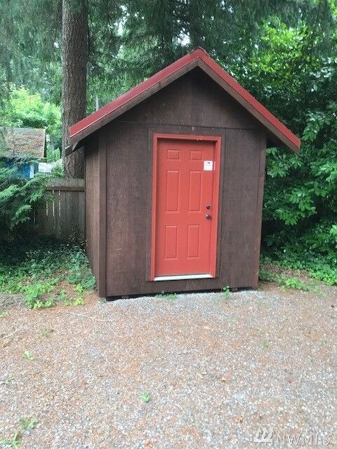 Property Photo: 16846 Holly St SE WA 98597