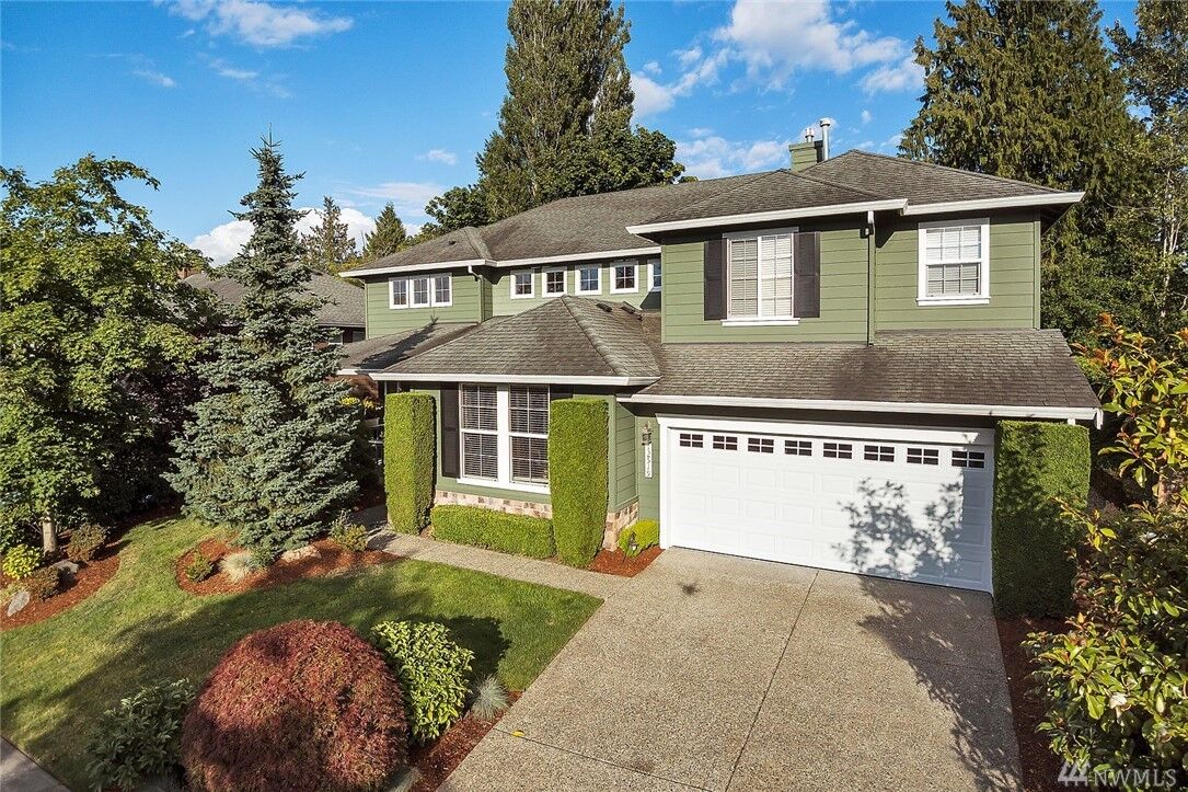 Property Photo:  12519 68th Ave SE  WA 98296 