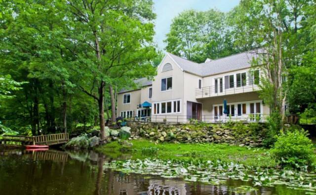 Property Photo:  249 Newtown Turnpike  CT 06897 