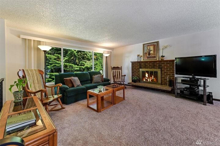 Property Photo:  1304 183rd St SE  WA 98012 