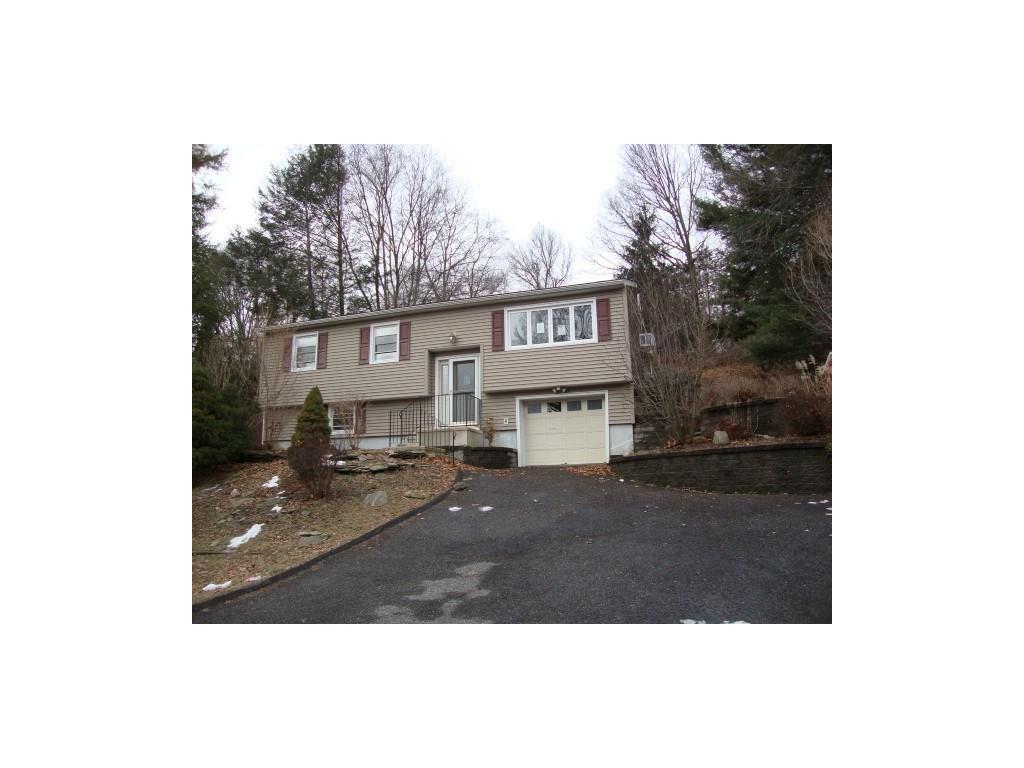 Property Photo:  5 Perry Drive  CT 06776 