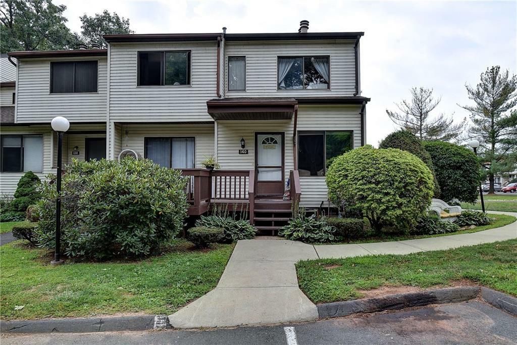 Property Photo: 140 Cypress Road 140 CT 06111