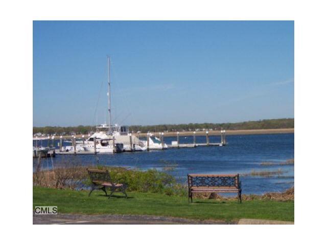 Property Photo:  1460 Elm Street 429  CT 06615 