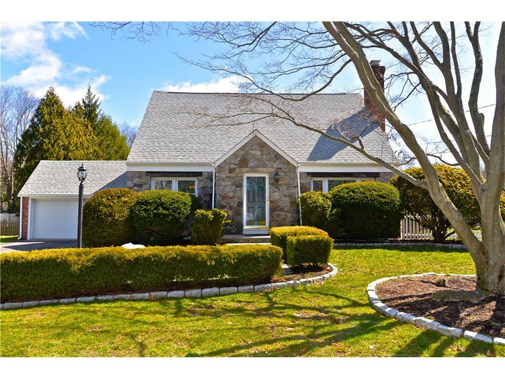 Property Photo: 14 Stonybrook Road CT 06851
