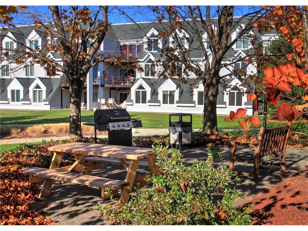 Property Photo:  727 Popes Island Road 727  CT 06461 