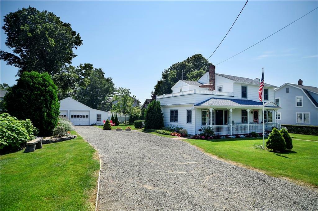 Property Photo: 23 Ridgewood Avenue CT 06443