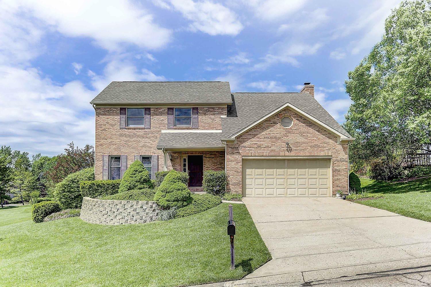 Property Photo:  8005 Cypresstree Circle  OH 45069 