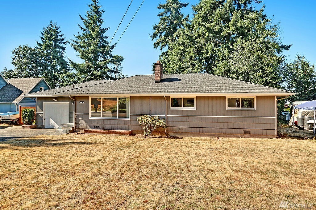 Property Photo:  3724 S 164th St  WA 98188 