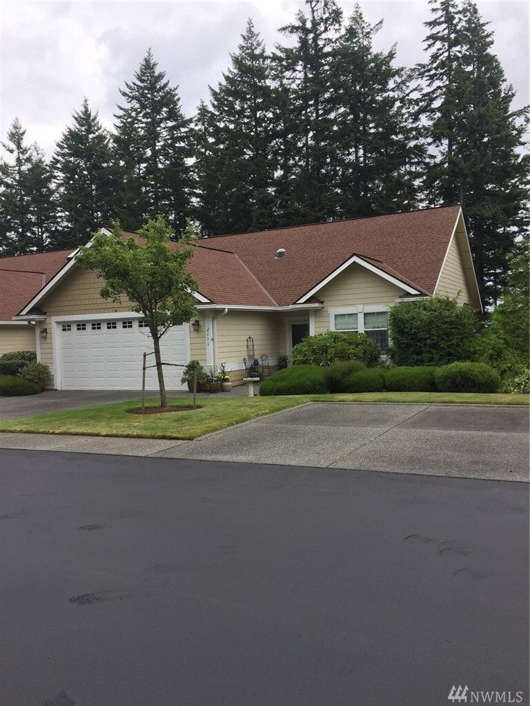 Property Photo:  2111 Cascade Ct  WA 98221 