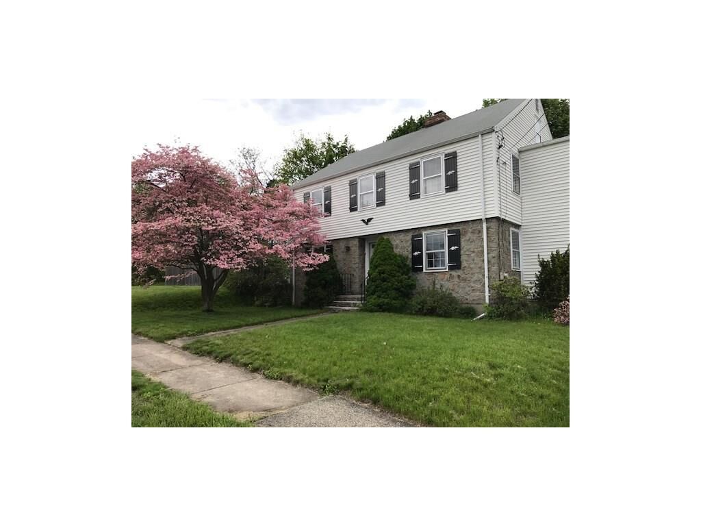 Property Photo:  33 Hamilton Street  CT 06052 