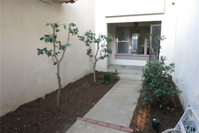 Property Photo: 11 Palmento Way CA 92612