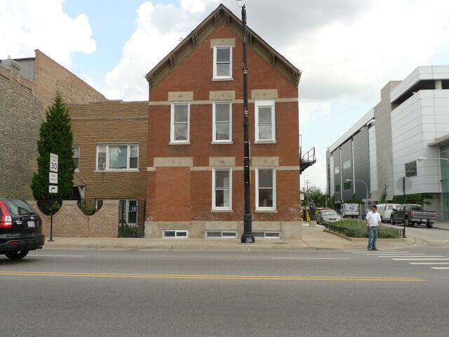 Property Photo:  1536 W North Avenue 1S  IL 60642 
