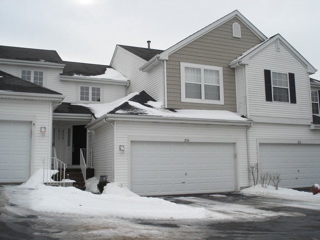 Property Photo:  2114 Orchard Lane  IL 60110 