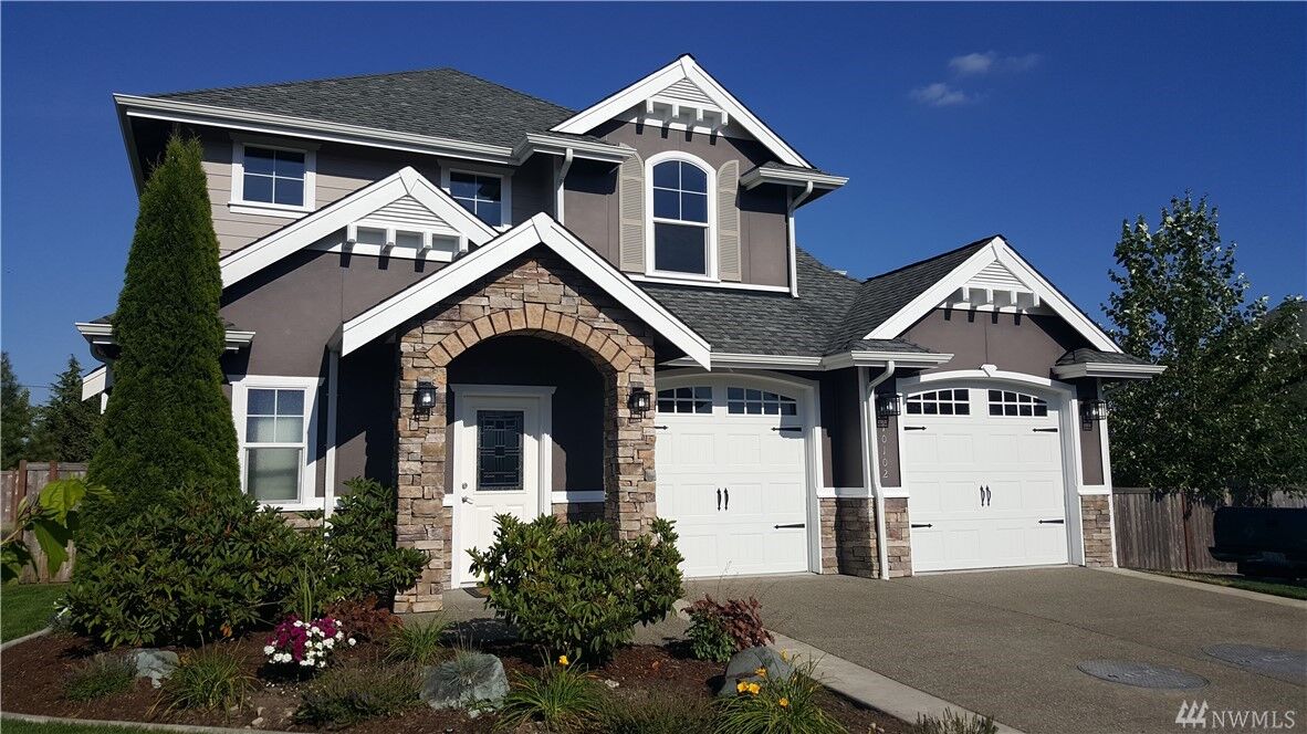 Property Photo:  10102 Terra Glen St SE  WA 98597 