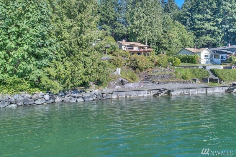 Property Photo:  10224 86th Ave NW  WA 98332 