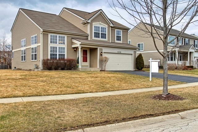 Property Photo: 1334 Collins Drive IL 60013