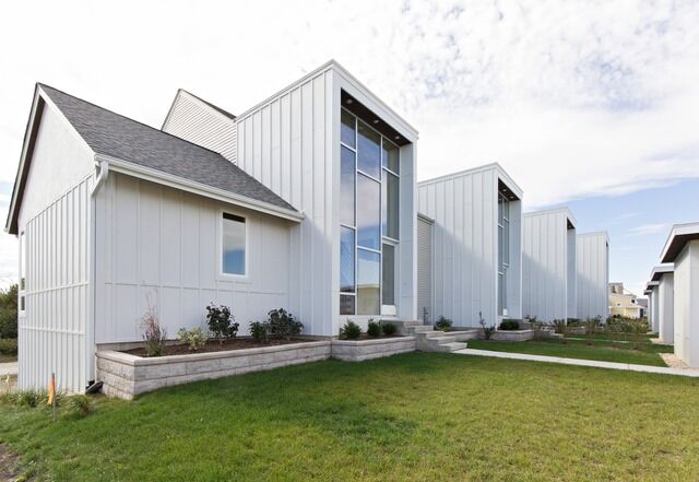 Property Photo:  47 Windward Way  IL 61350 