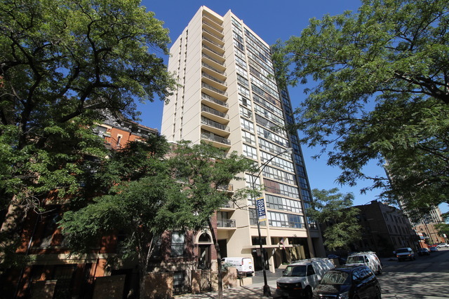 Property Photo:  1540 N Lasalle Street 907  IL 60610 