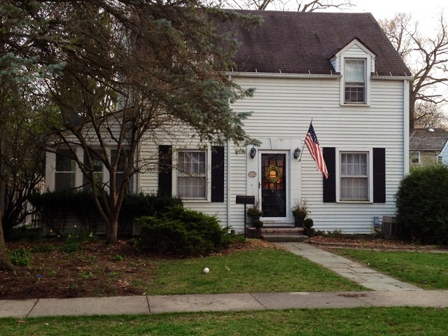 Property Photo: 519 E North Avenue IL 60044