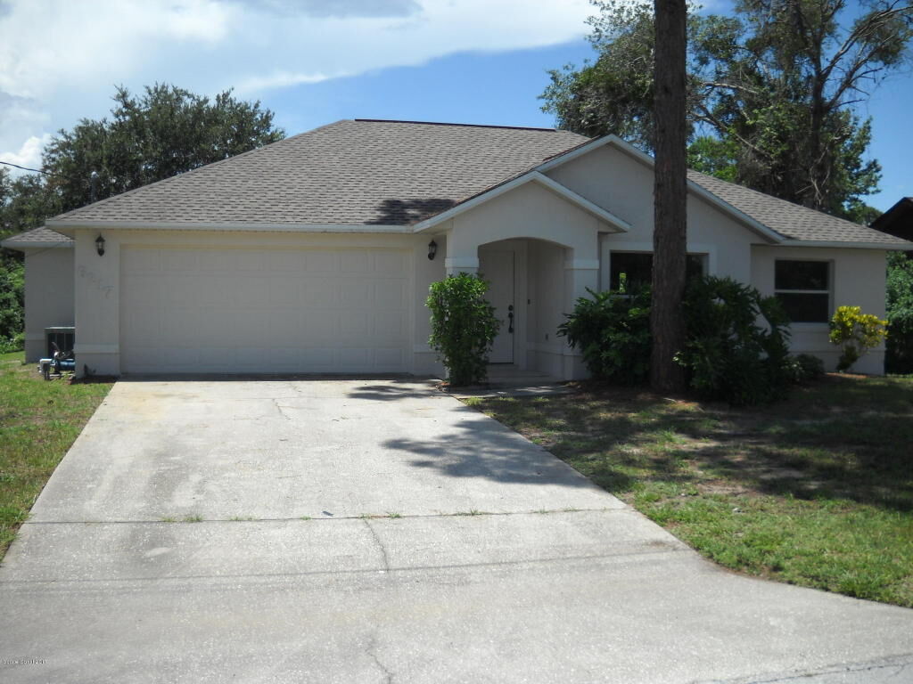 Property Photo:  6217 Gayle Drive  FL 32927 