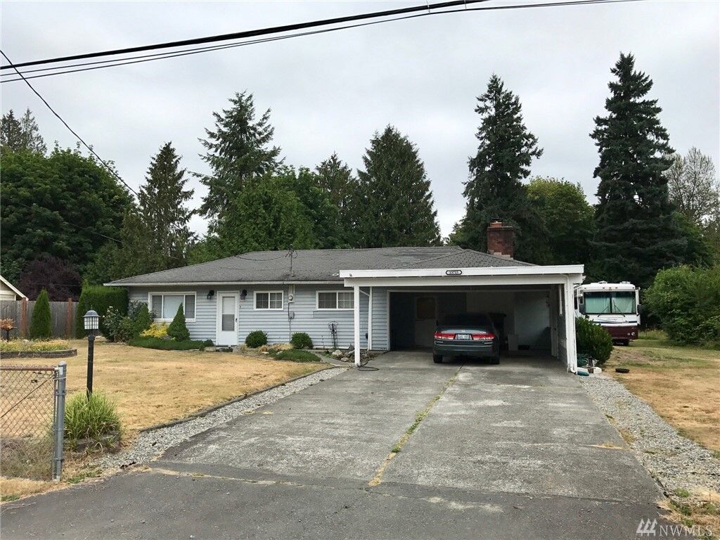 Property Photo: 13715 50th Ave E WA 98446